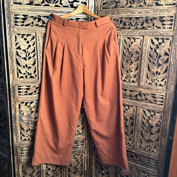 Spring trouser by Free People. - Picture 3 of 5